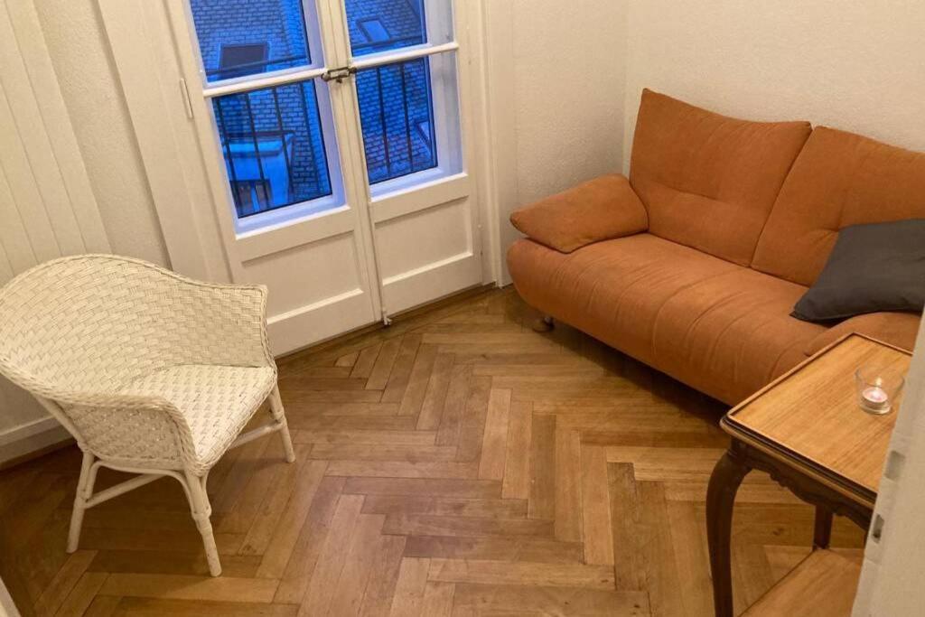 Joli 2 Pieces Dernier Etage, Lausanne Centre מראה חיצוני תמונה