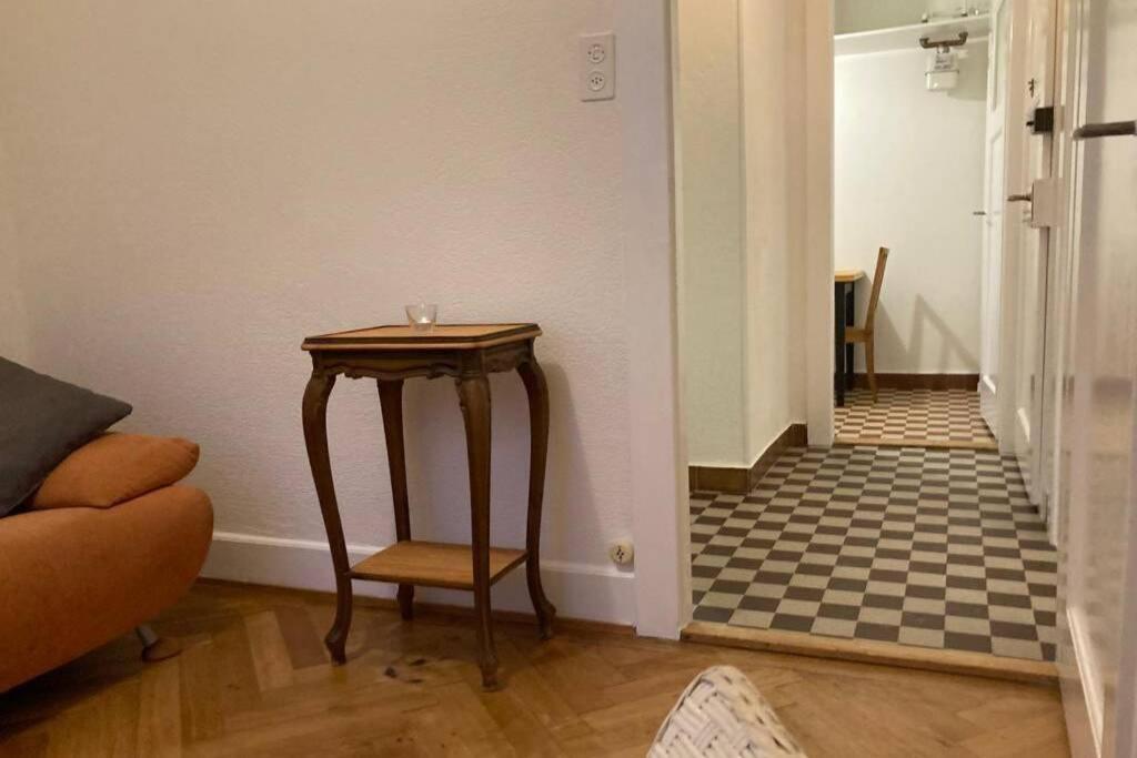 Joli 2 Pieces Dernier Etage, Lausanne Centre מראה חיצוני תמונה